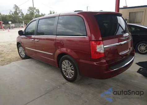 2014 Chrysler Town & Country Limited z USA, uszkodzony, nr VIN 2C4RC1GG5ER453292